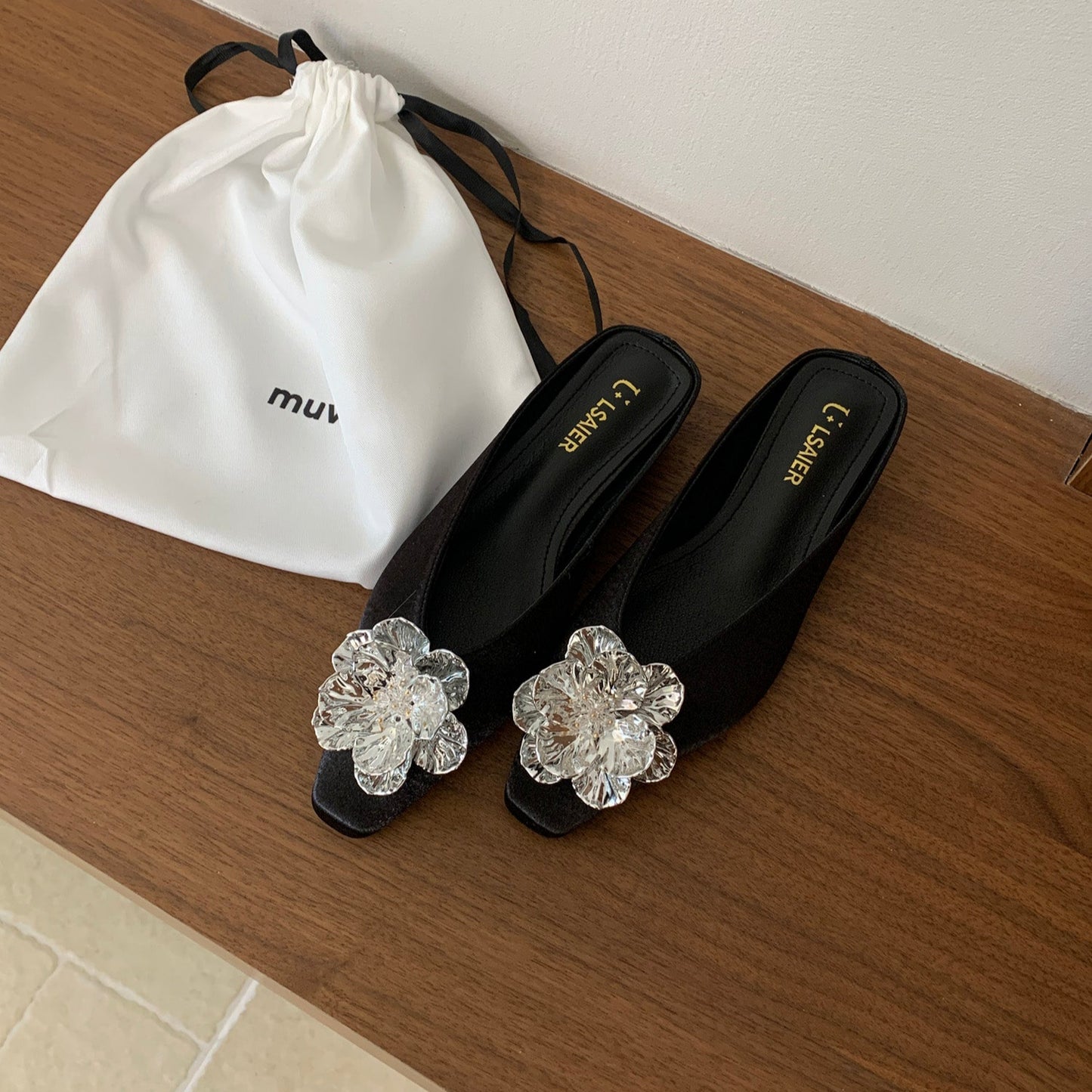Bloom Mules black