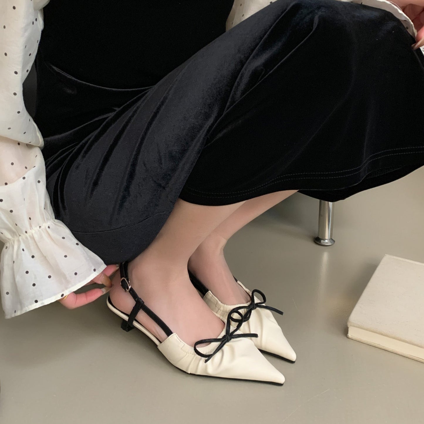Bowtie_Kitten_Heel_Slingbacks_White 2
