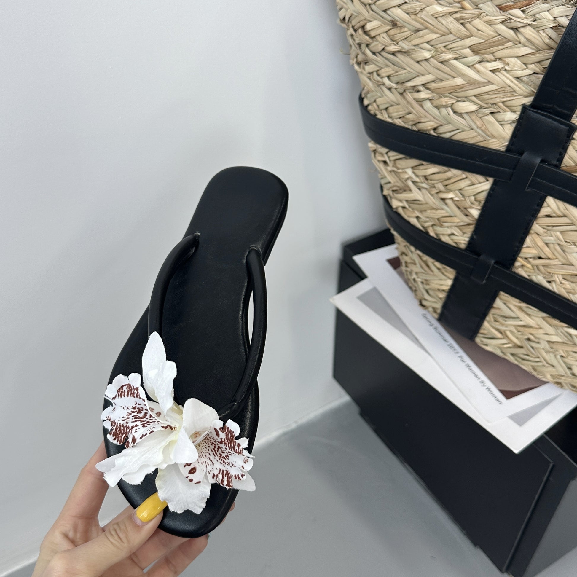 Bloom_Tides_Sandals_Black 2