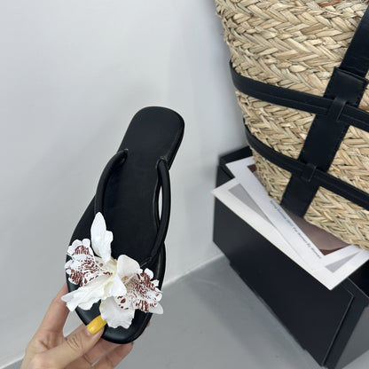 Bloom_Tides_Sandals_Black 2