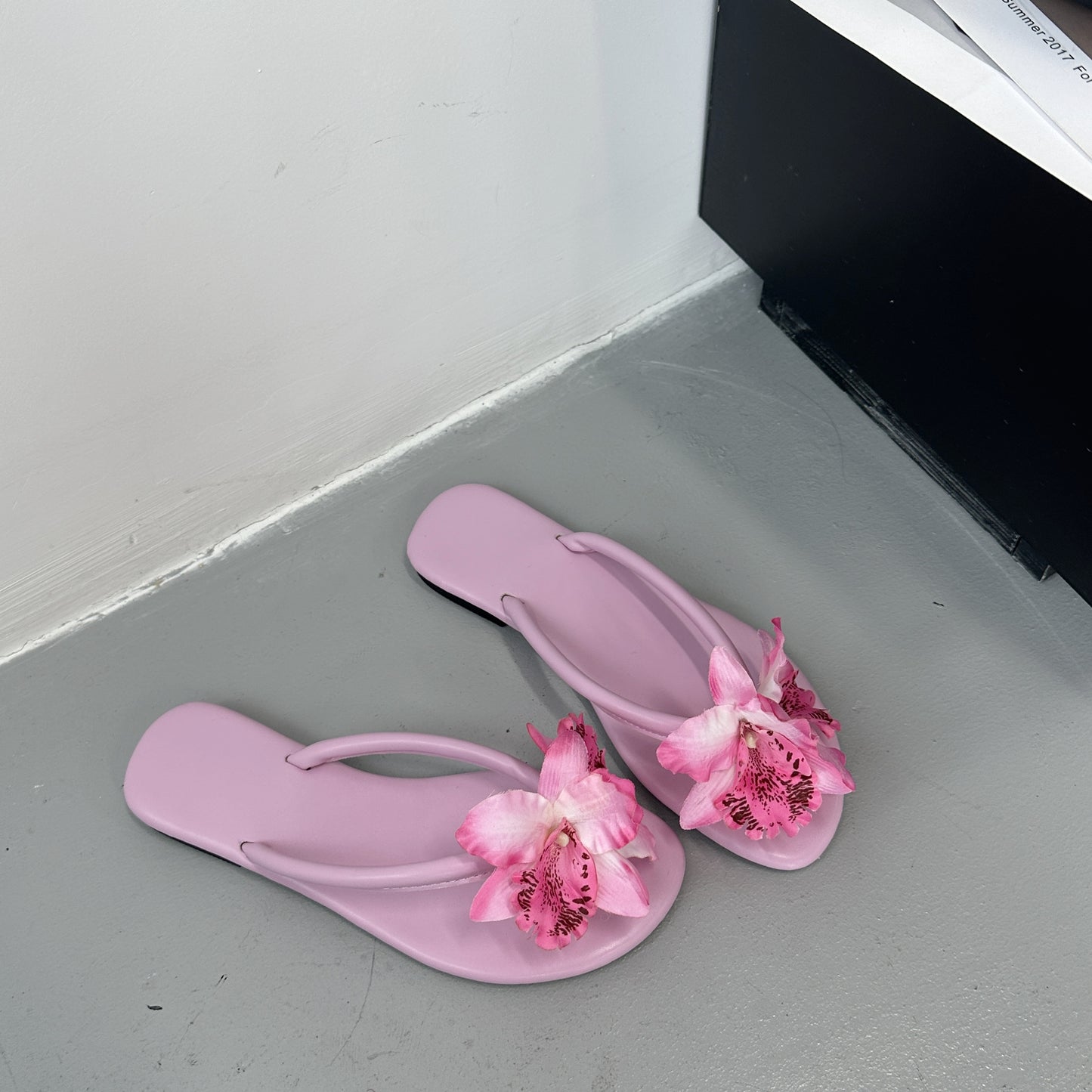 Bloom Tides Sandals Pink