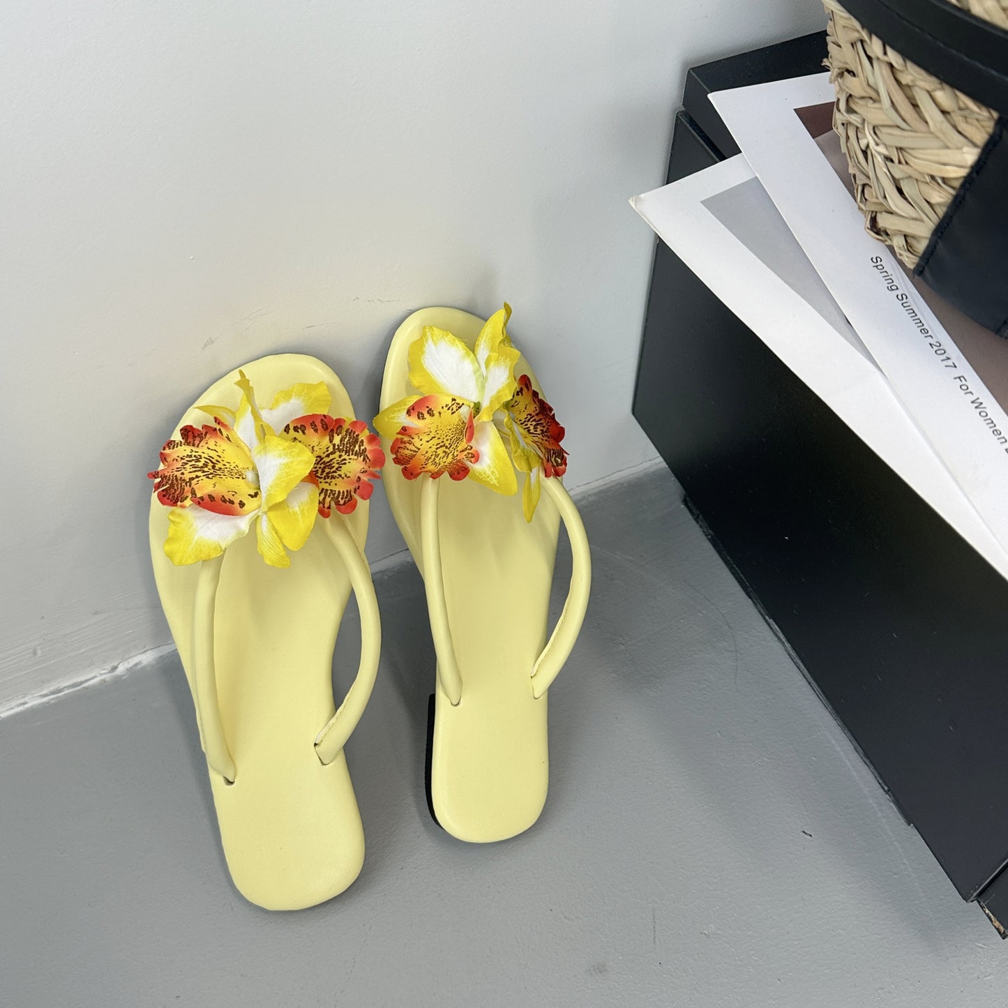 Bloom Tides Sandals Yellow